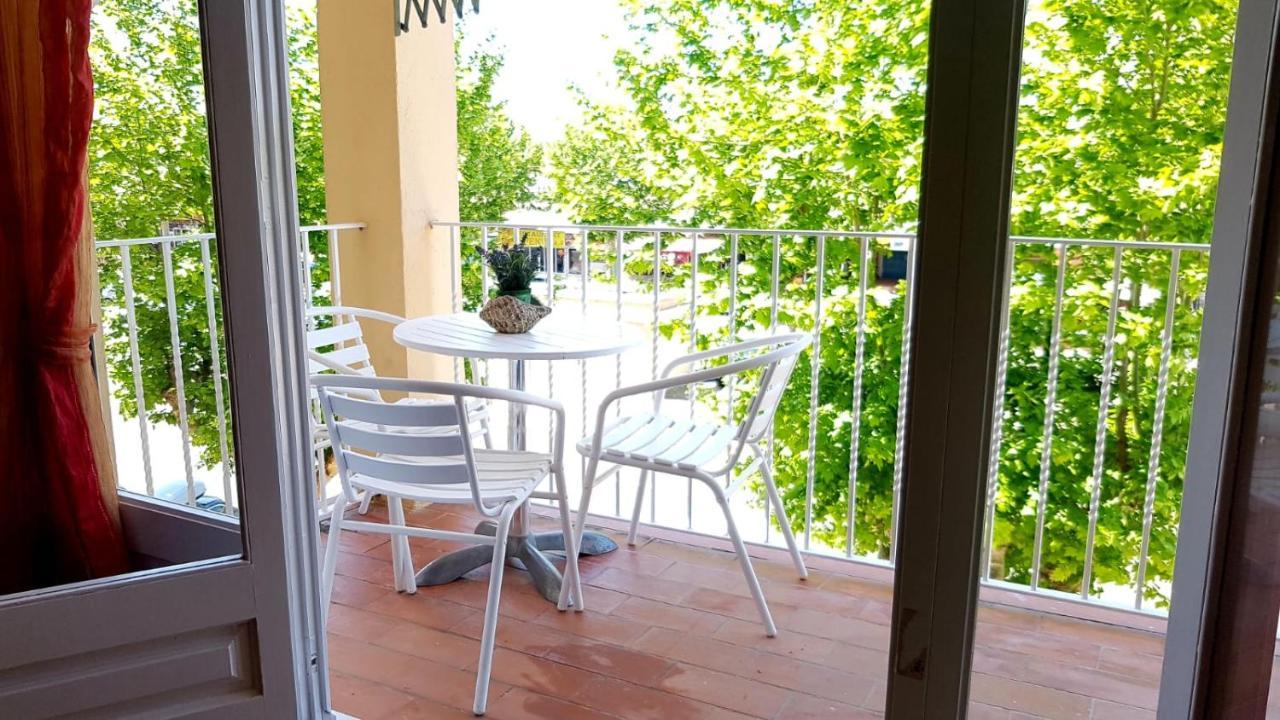 Leroy Apartment Empuriabrava Exterior foto